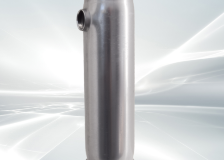 This high-precision shock absorber component must be able to withstand the oil pressure of the system and prevent the piston that slides into it from getting jammed or stuck.