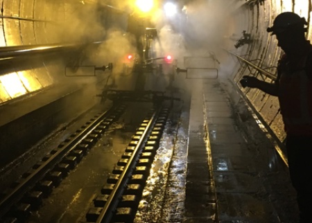 Inspection coated rails Eurotunnel