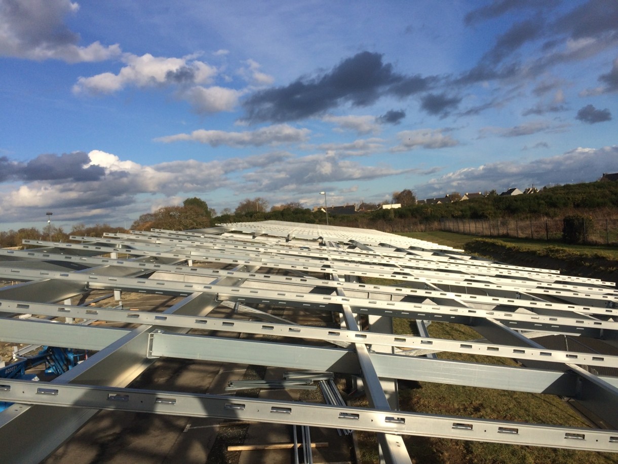 FastSlide steel profiles for solar carport solutions