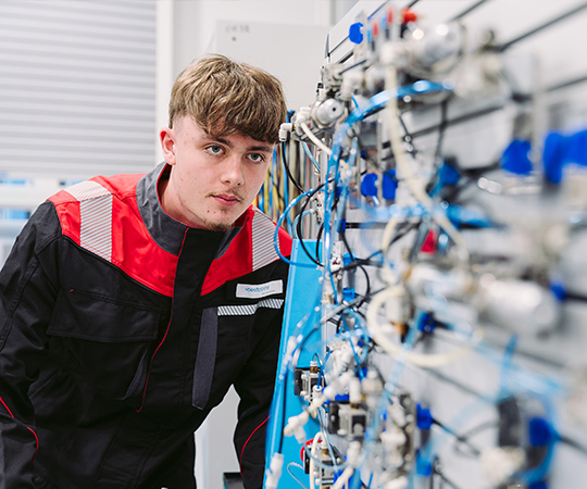 VA_voestalpine_Lehrlingskampagne-2024_25_Maximilian-(4)_540x450