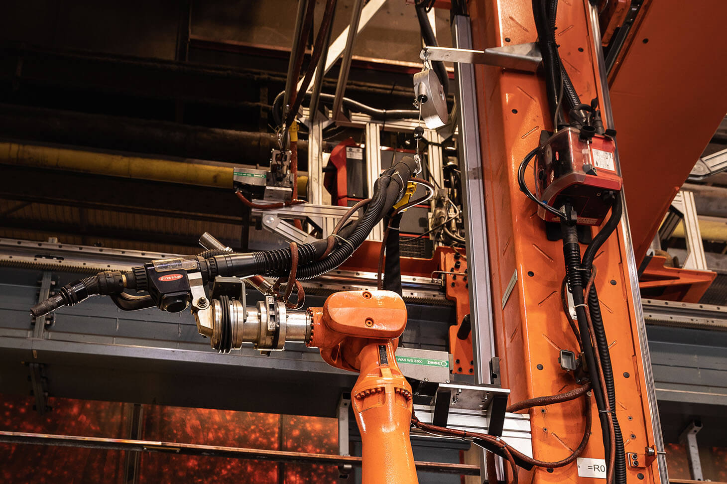 Robot welding system Linz Close-up