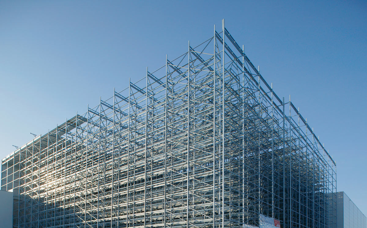 Vom Eisenerz zum Hochregallager