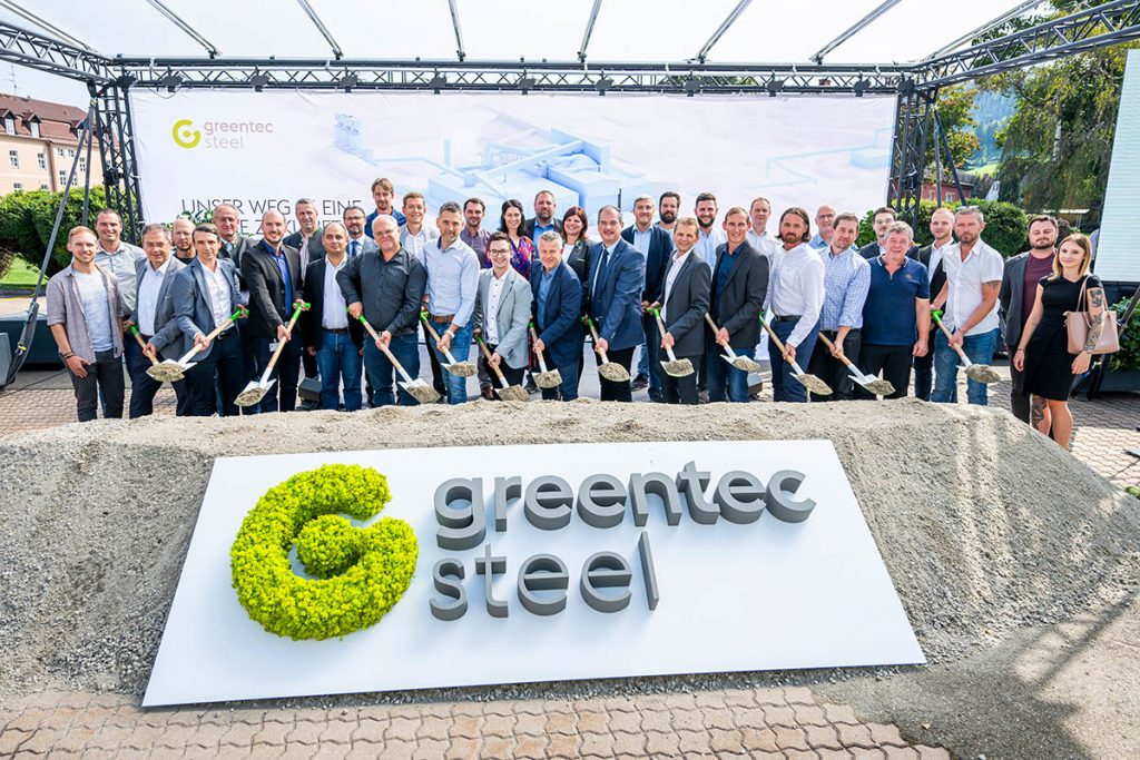 Group photo groundbreaking ceremony greentec steel Donawitz