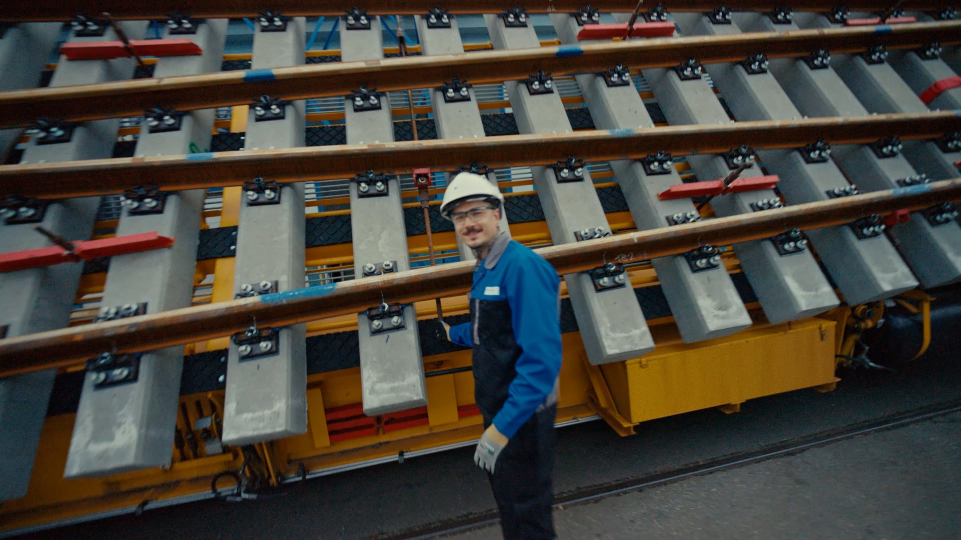 Intelligently networked: How modern turnouts control rail traffic