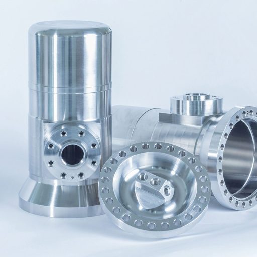 Bild des Edelstahl Startergehäuses der Ariane 5 Rakete