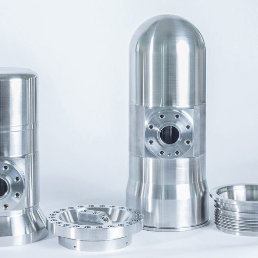 Bild des Edelstahl Startergehäuses der Ariane 5 und Ariane 6 Rakete