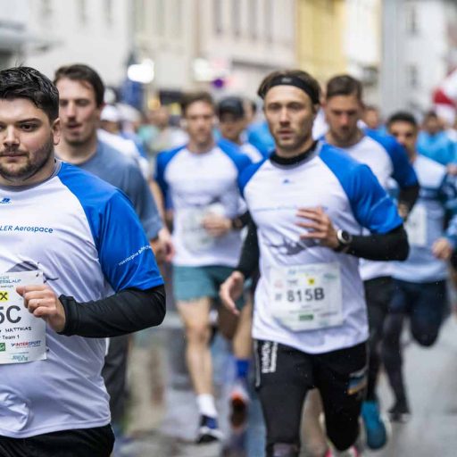 Many voestalpine marathon runners run in the main field of the Bruckner Businesslauf