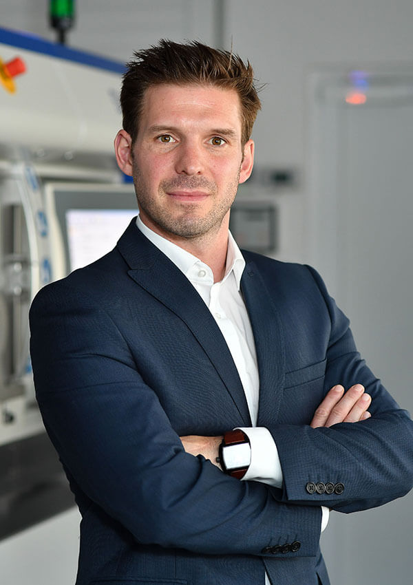 Dr. Armin Wiednegger