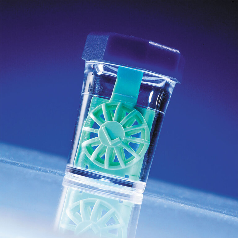 m303_linsenhalter01jpg