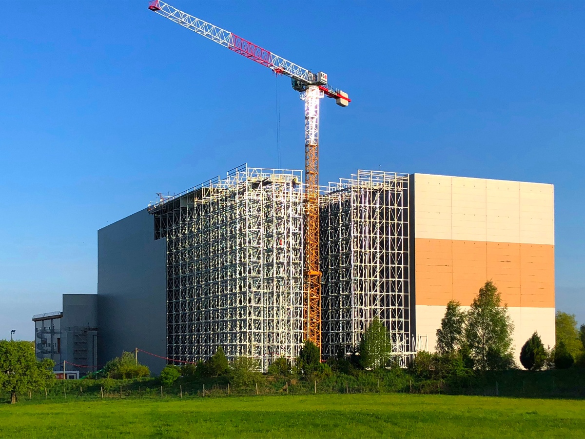 Wine bottles with tilted necks safely stored voestalpine Krems