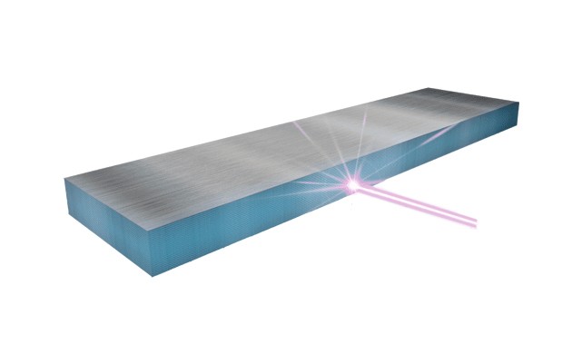 Die Klebeeignung von Backlack lässt sich entweder durch die Rollenschälprüfung oder die Zugscherprüfung feststellen.