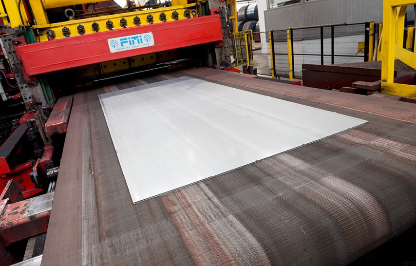 Das Steel & Service Center in Linz bietet Tafelbleche in unterschiedlichen Ausf&uuml;hrungen an.