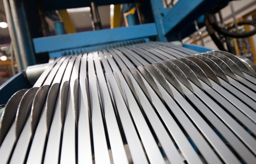 Das Steel & Service Center in Polen bietet Spaltb&auml;nder in unterschiedlichen Ausf&uuml;hrungen an.