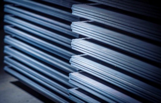 Ob Entgraten, Strahlen, Primern, Richten oder Signieren &ndash; unser Team sorgt f&uuml;r eine hochwertige Oberfl&auml;chenbehandlung. 