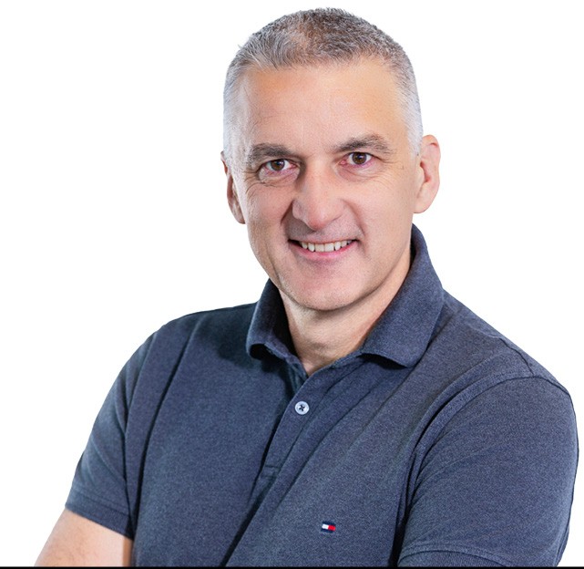 Arnold Ackerlauer, your direct contact for the machinery industry