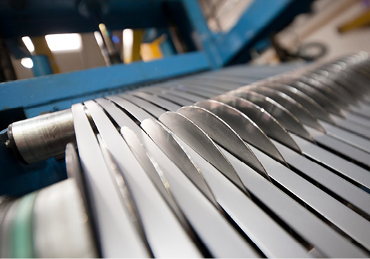 voestalpine guarantees precise cuts for every requirement.