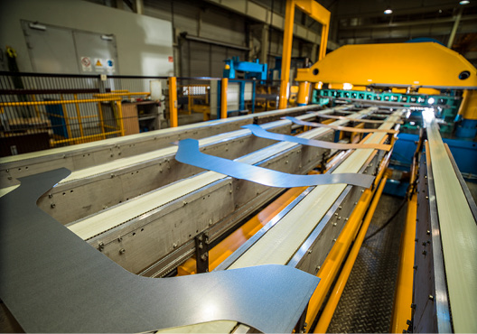 Trapezoids and parallelograms without additional tool costs